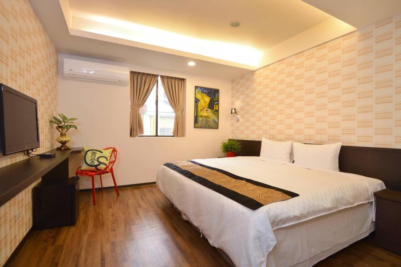 Ching She Hotel Тайнань Екстер'єр фото